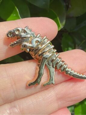Coach Rexy Dinosaur Pin Brooch Gold Tone
